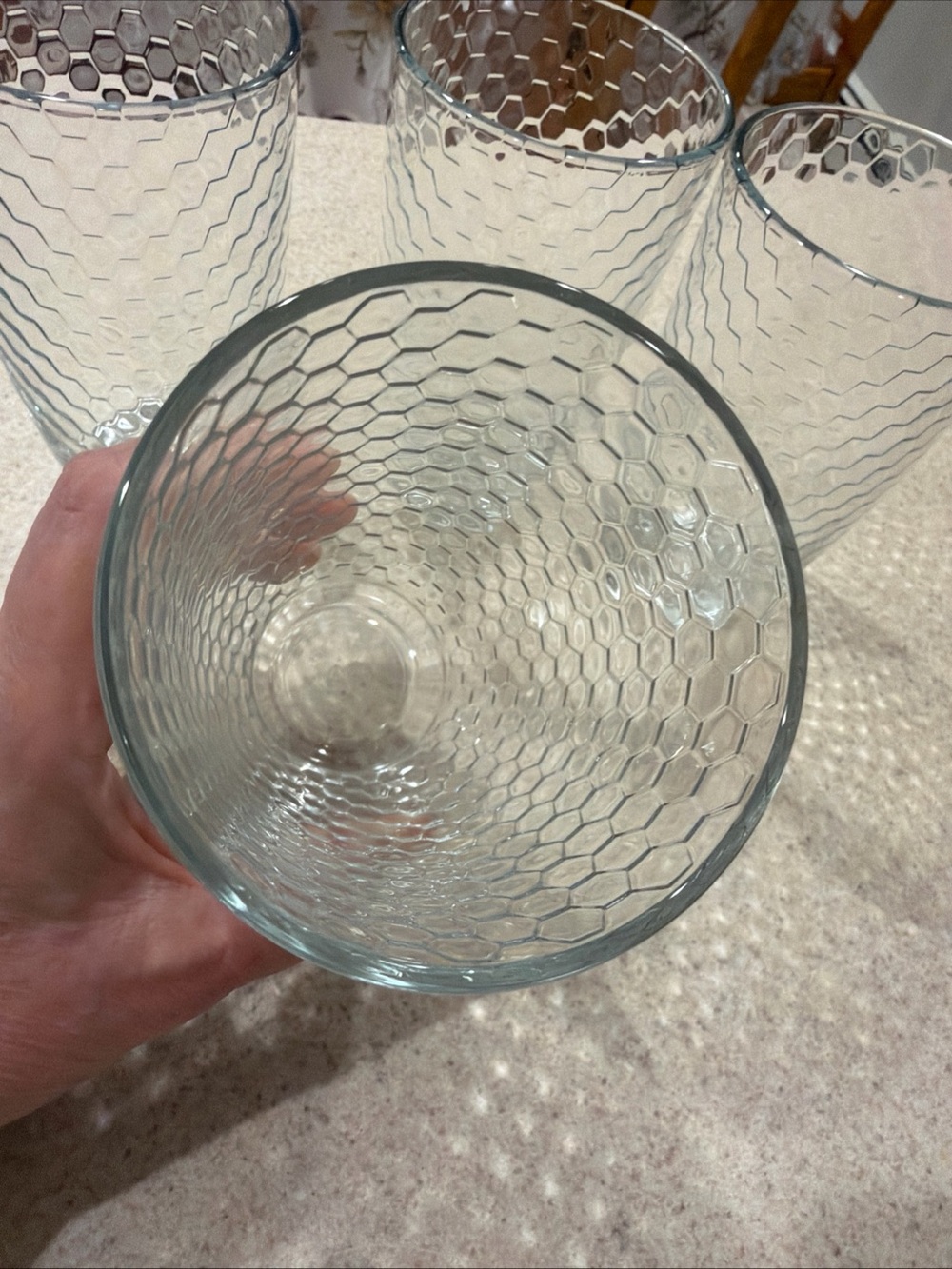 Vintage Pasabuhce Clear Hex-Pattern Glass 5.5 in Tumblers - Set of 4 honeycomb - Picture 13 of 15